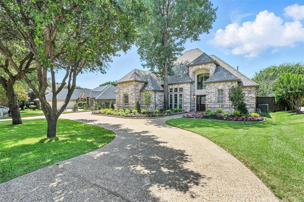 350 Silverwood Circle