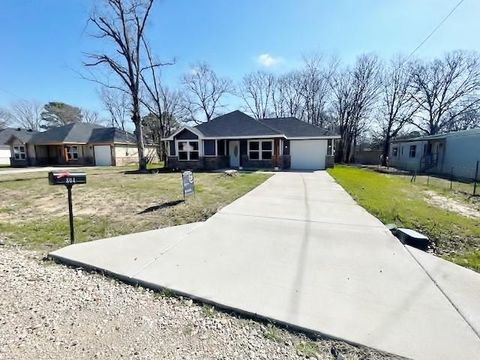MLS: 20876057