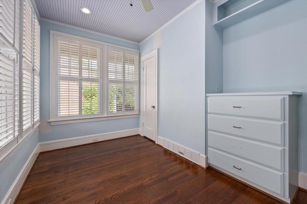 Chamberlain Arlington Heights 1st - Residential