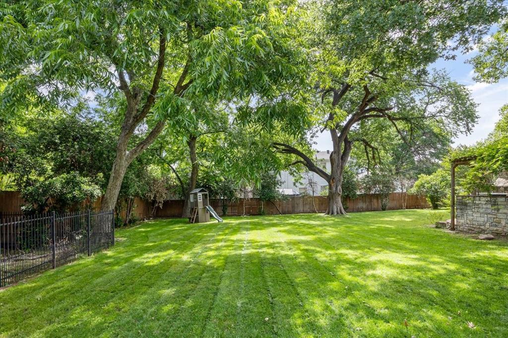 Chamberlain Arlington Heights 1st - Residential