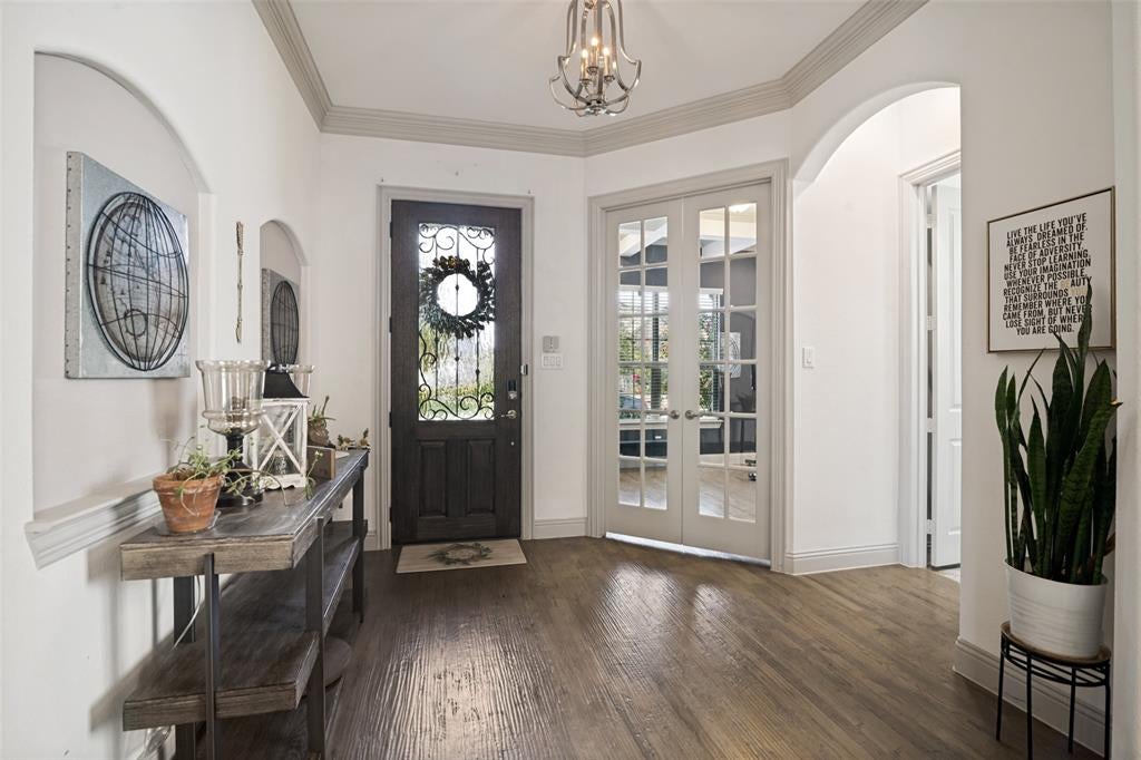 1001 Foxhall Drive