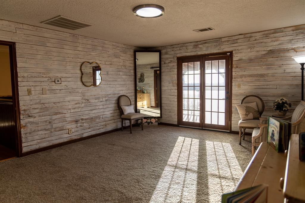 Rolling Hills - Farm