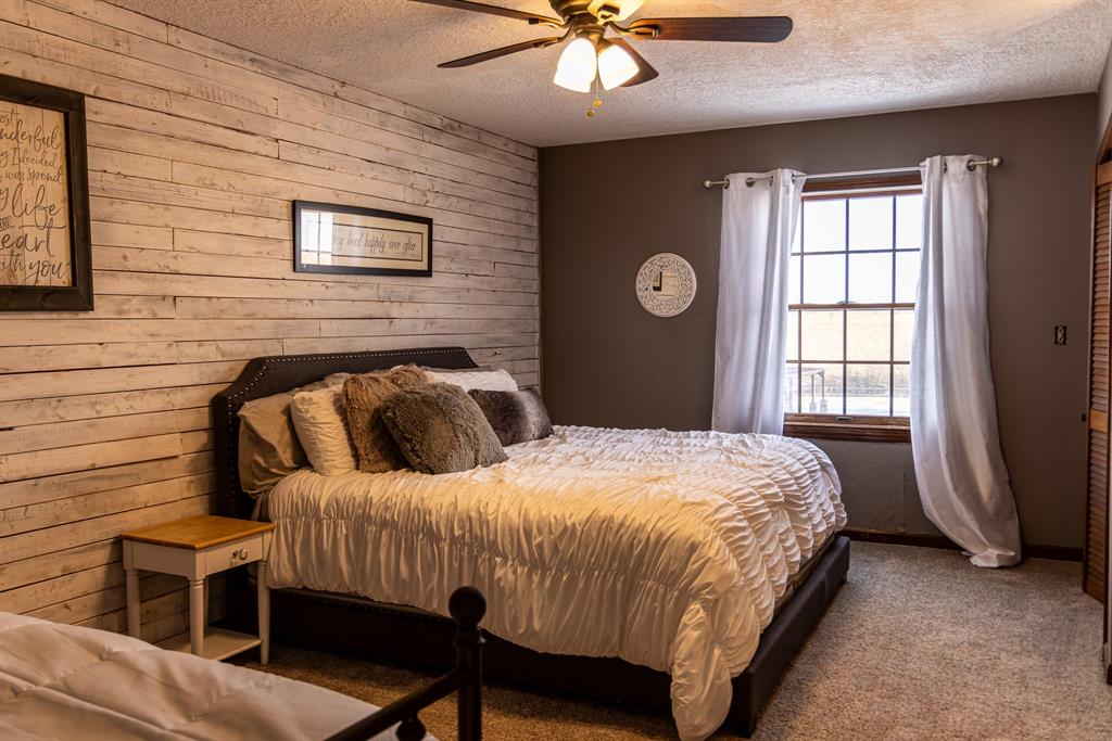 Rolling Hills - Farm