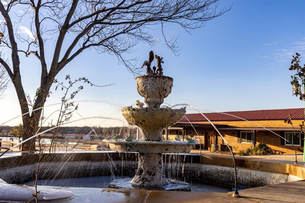 Rolling Hills - Farm