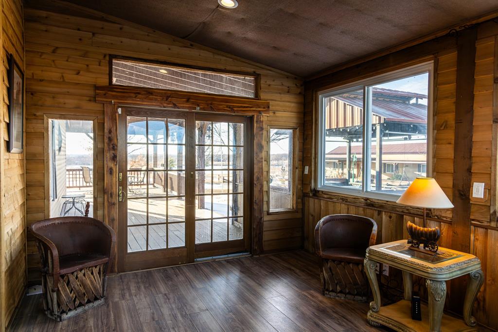 Rolling Hills - Farm