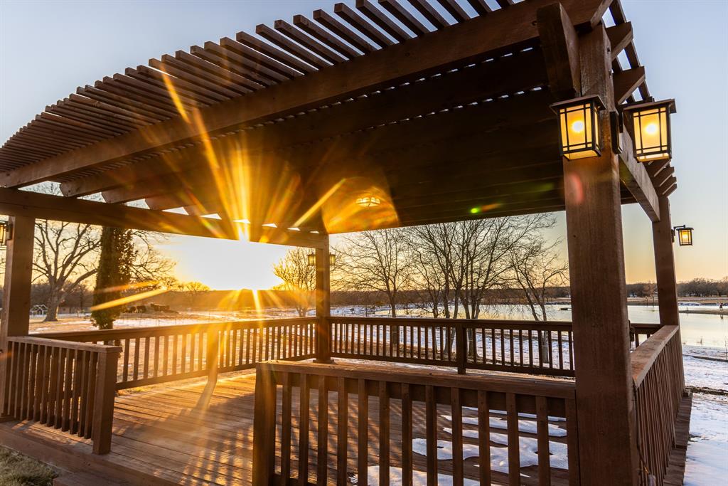 Rolling Hills - Farm