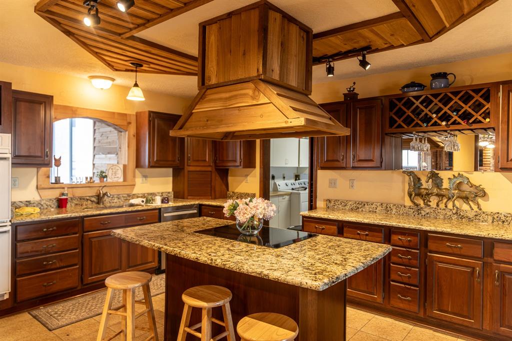 Rolling Hills - Farm