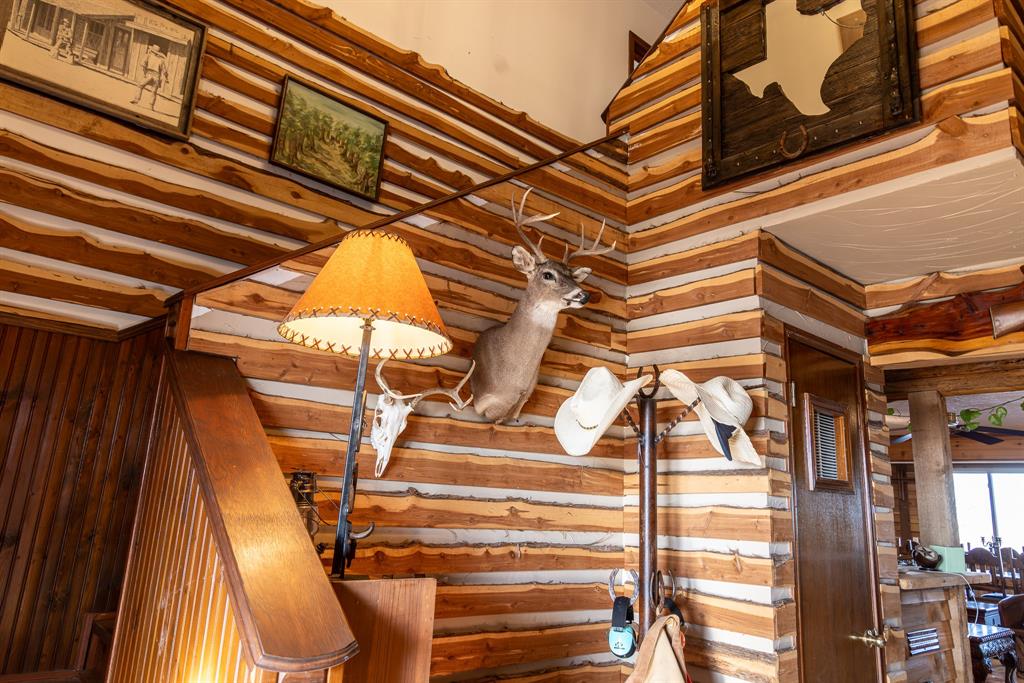 Rolling Hills - Farm