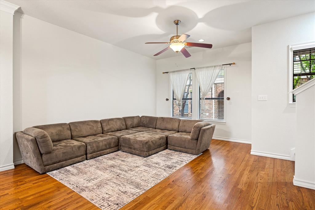 Ridglea Place - Residential