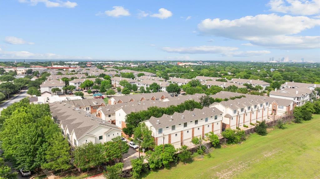 Ridglea Place - Residential