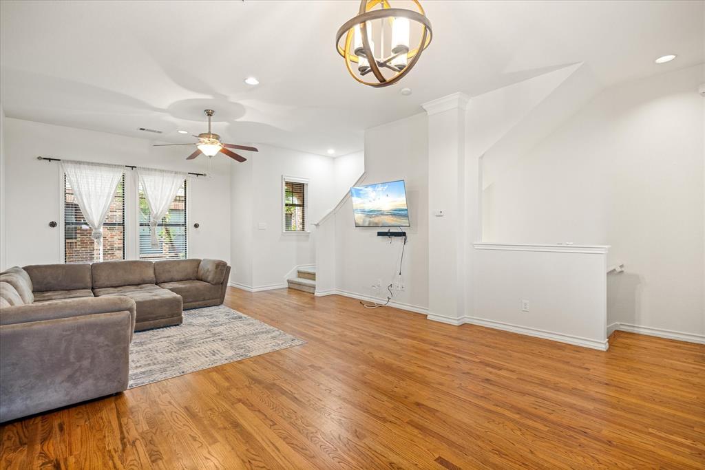 Ridglea Place - Residential