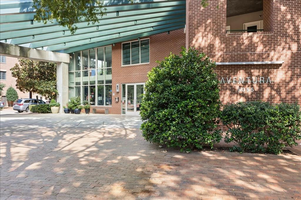 Aventura Condos - Residential