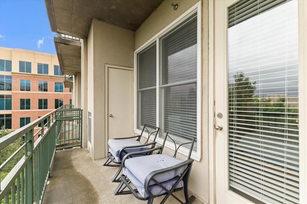 Aventura Condos - Residential