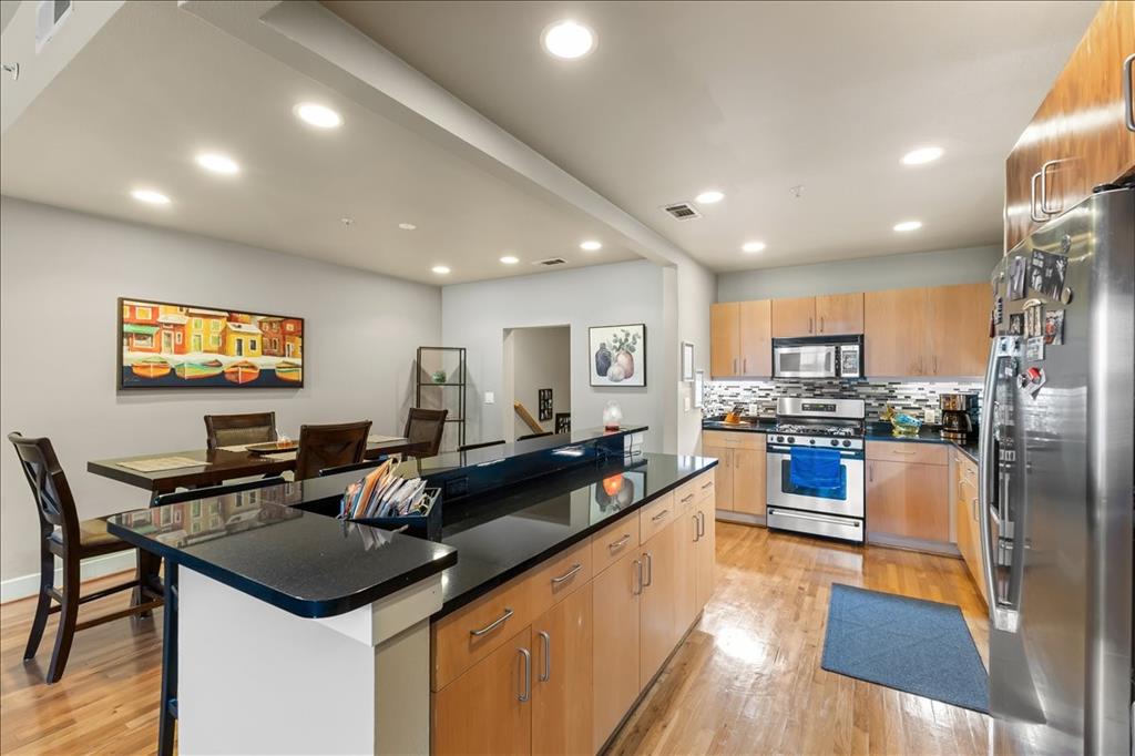 Aventura Condos - Residential