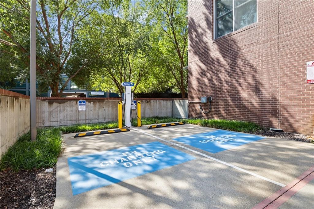 Aventura Condos - Residential