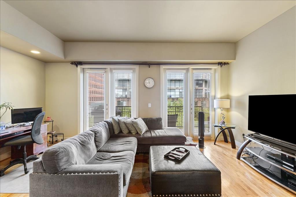 Aventura Condos - Residential