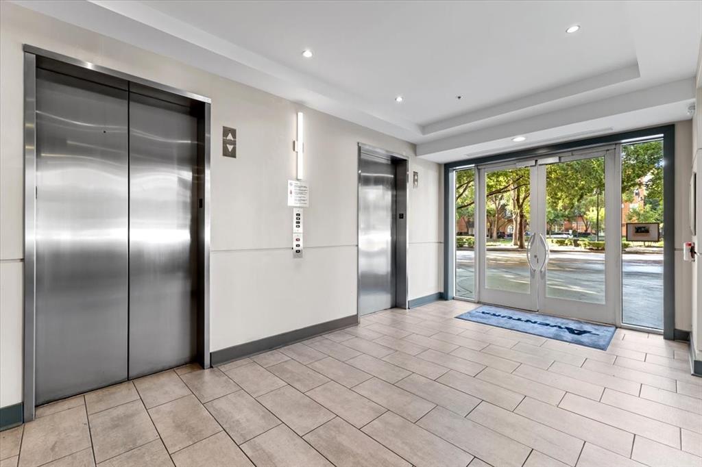 Aventura Condos - Residential