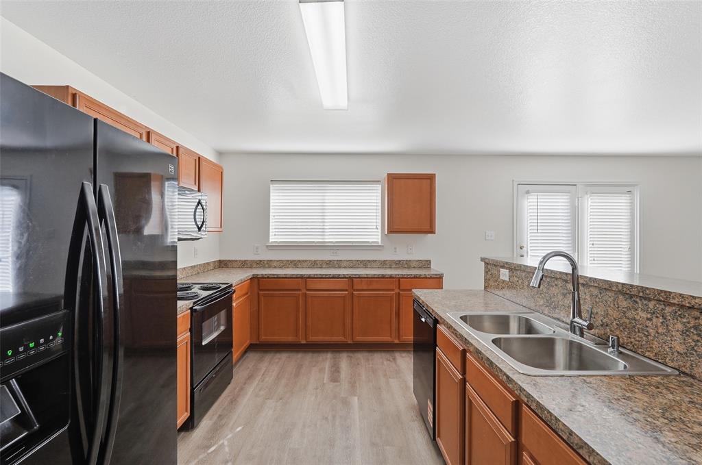 Saddlebrook Estates Ph 1 Krum - Residential