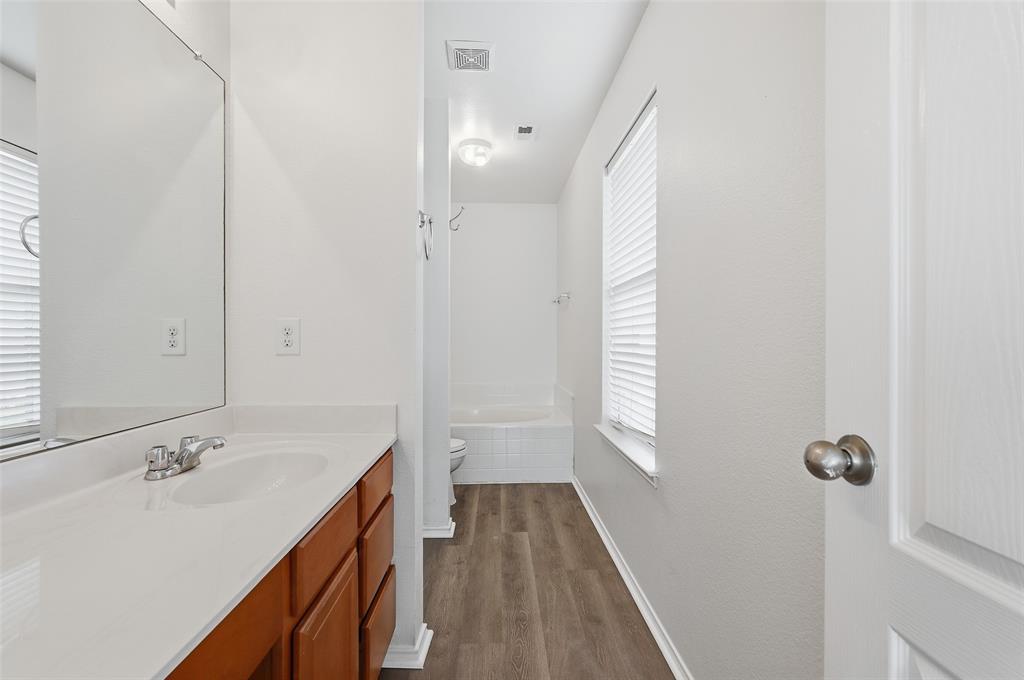 Saddlebrook Estates Ph 1 Krum - Residential