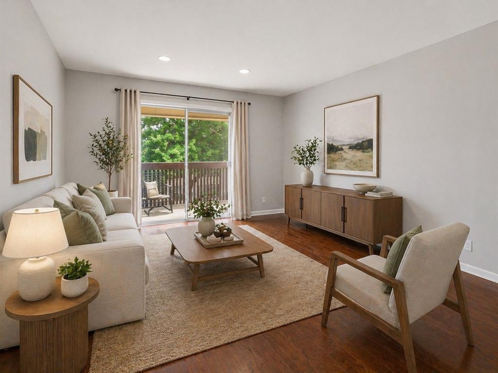 River Oaks Condos - Residential