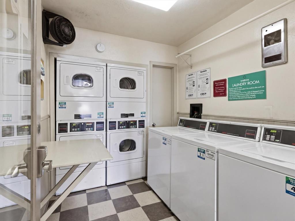 River Oaks Condos - Residential