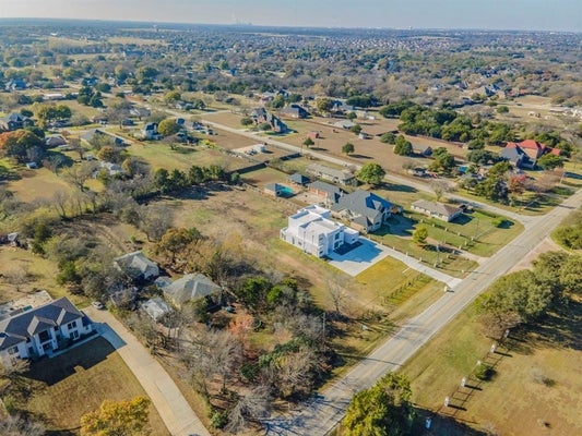 1124 W PLEASANT RUN RD, DESOTO, TX 75115 - Image c030fc43552925b8f19147bbf0ae3eb2/90561963
