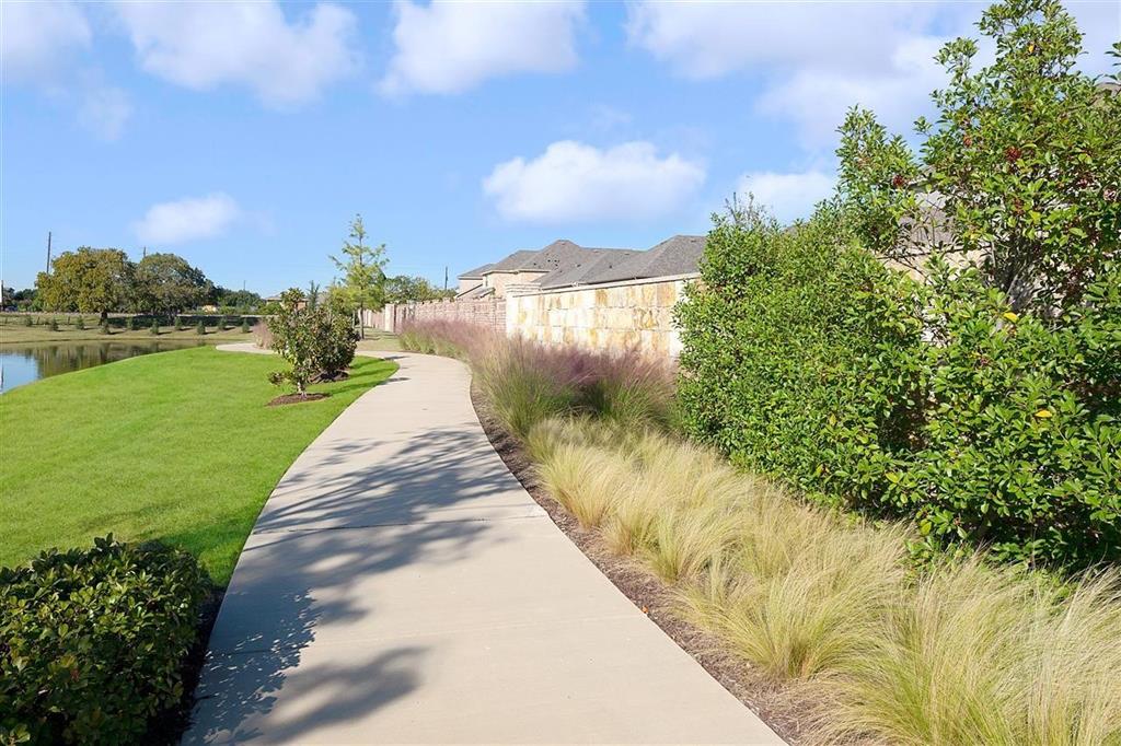 University Place Add Ph 2 - Residential Lease