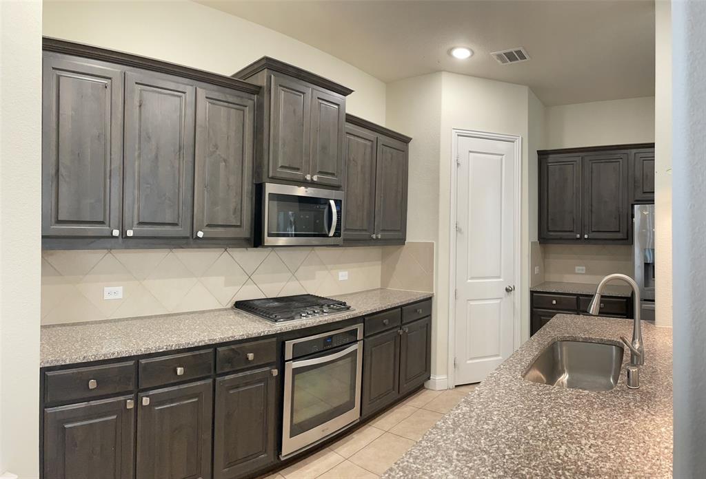 University Place Add Ph 2 - Residential Lease