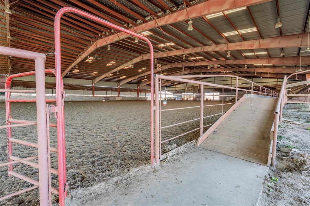 A0229 - DAVIS GEORGE W - Commercial Sale