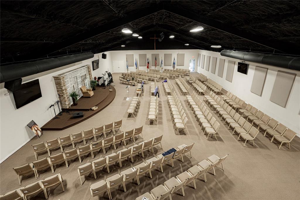 A0229 - DAVIS GEORGE W - Commercial Sale