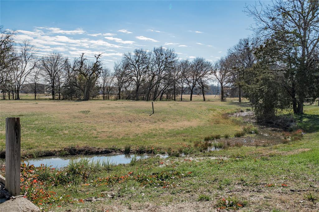 A0229 - DAVIS GEORGE W - Commercial Sale