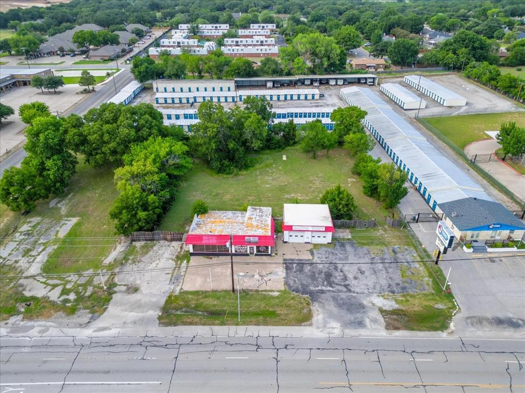 1137 Fort Worth Highway