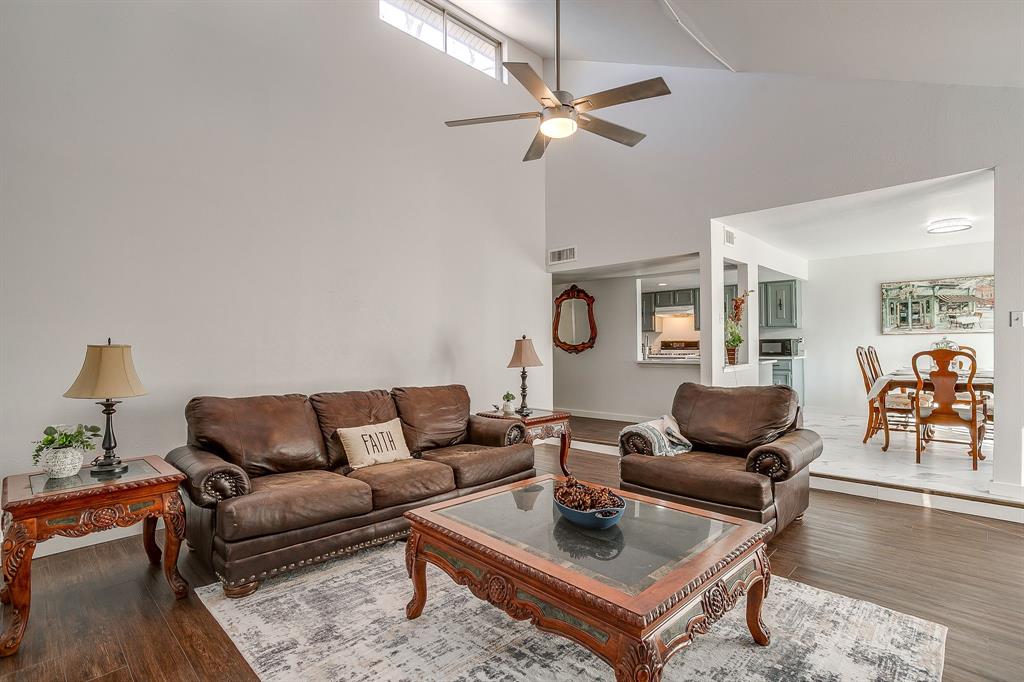 1007 Elk Grove Drive