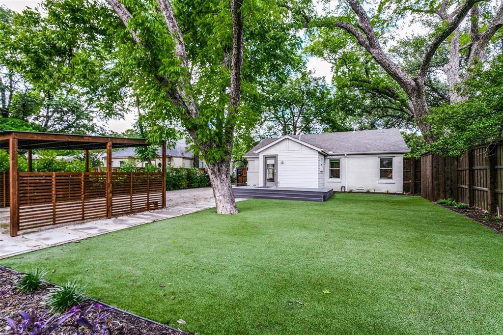 Hedgerow Park - Residential Lease