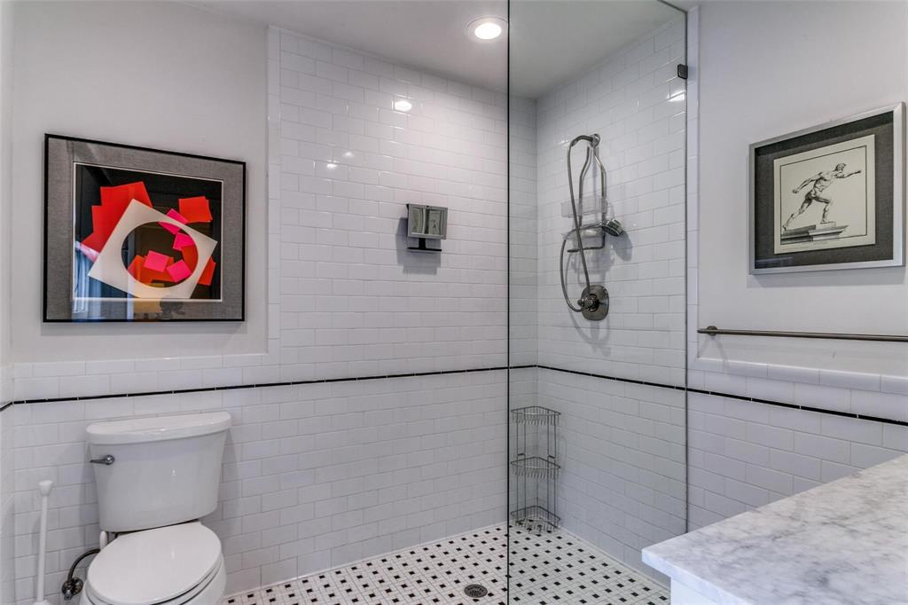 Hedgerow Park - Residential Lease