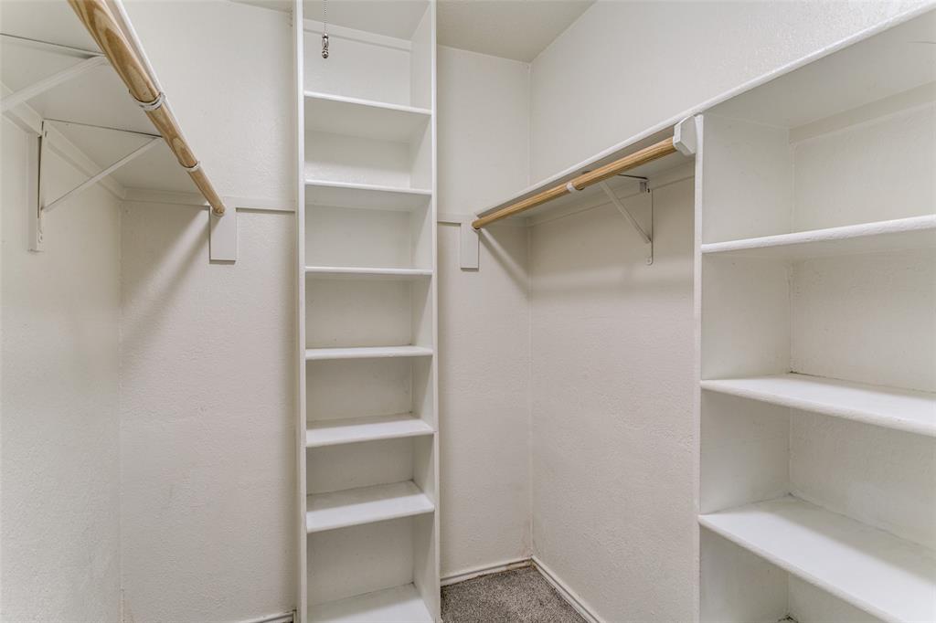 Shadowood Trail Condo - Residential