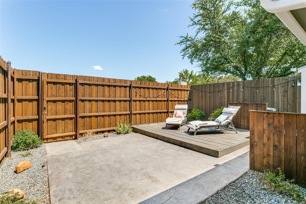 Shadowood Trail Condo - Residential