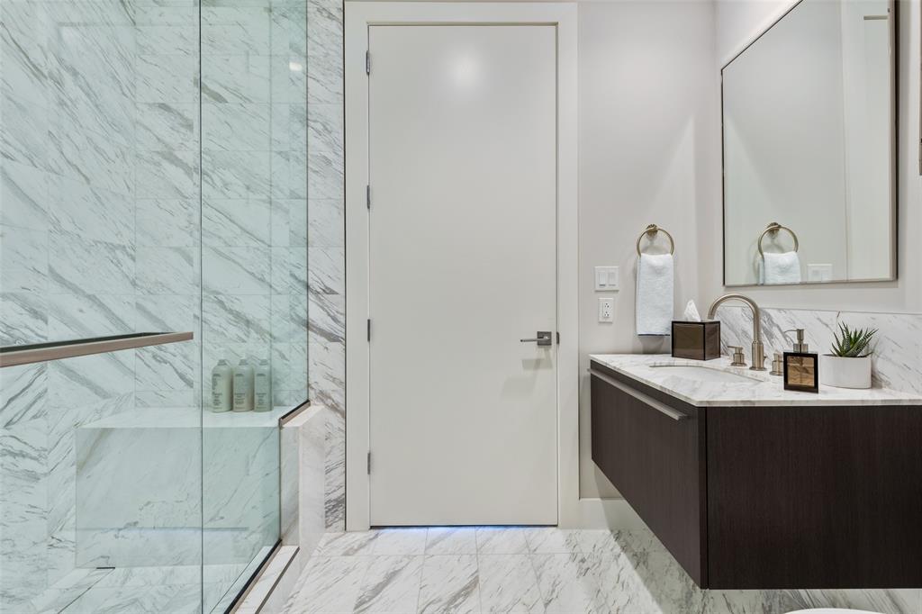 Blue Ciel Condo - Residential