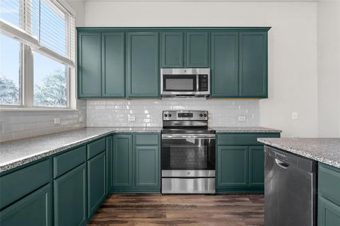 Tiny photo for 10421 Arabella Lane, Waco, TX 76708 (MLS # 21223704)