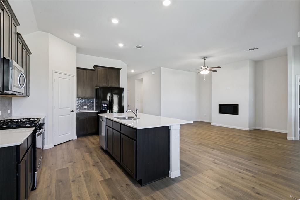 3011 Tahoka Springs