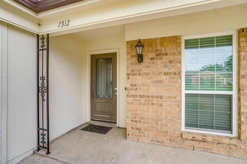 7312 Strawberry Way