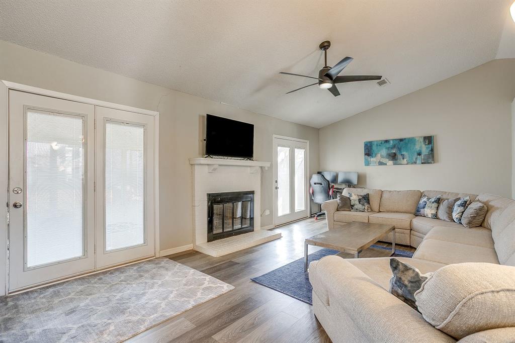7312 Strawberry Way