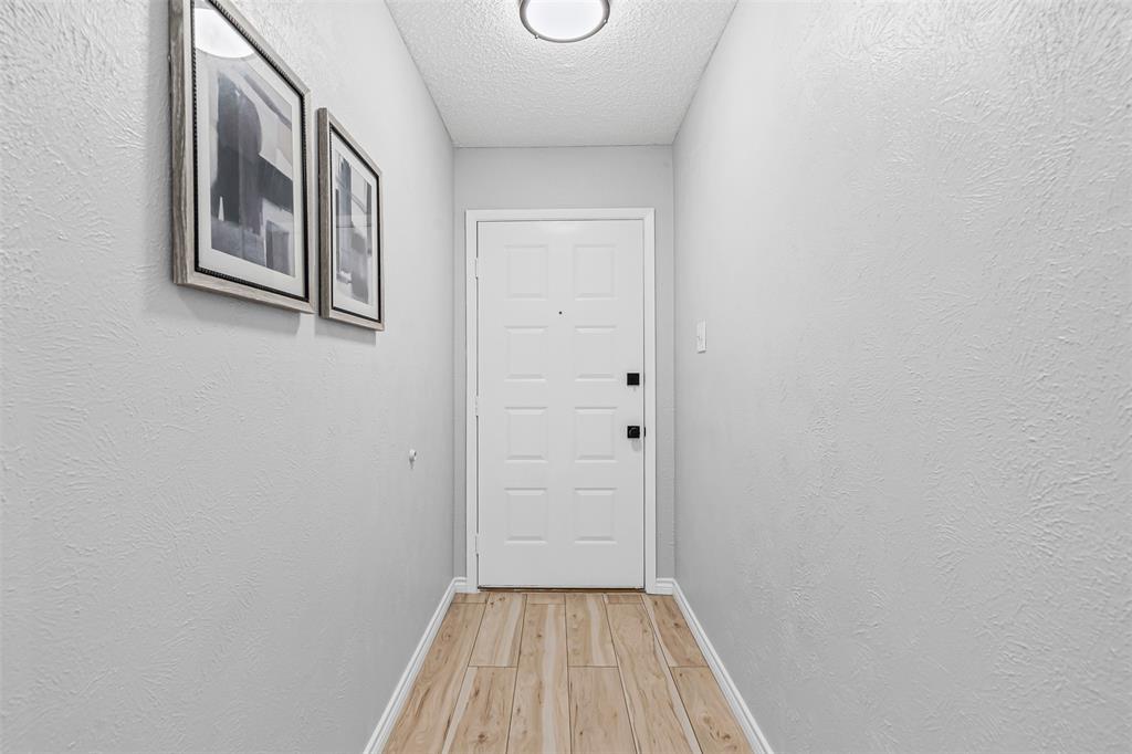3814 Wooddale Court