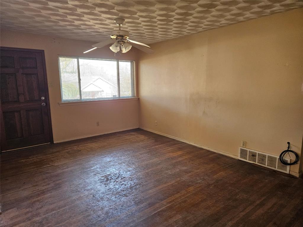 1708 Walmsley Avenue