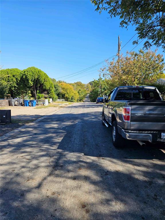 HOLLIS - Residential