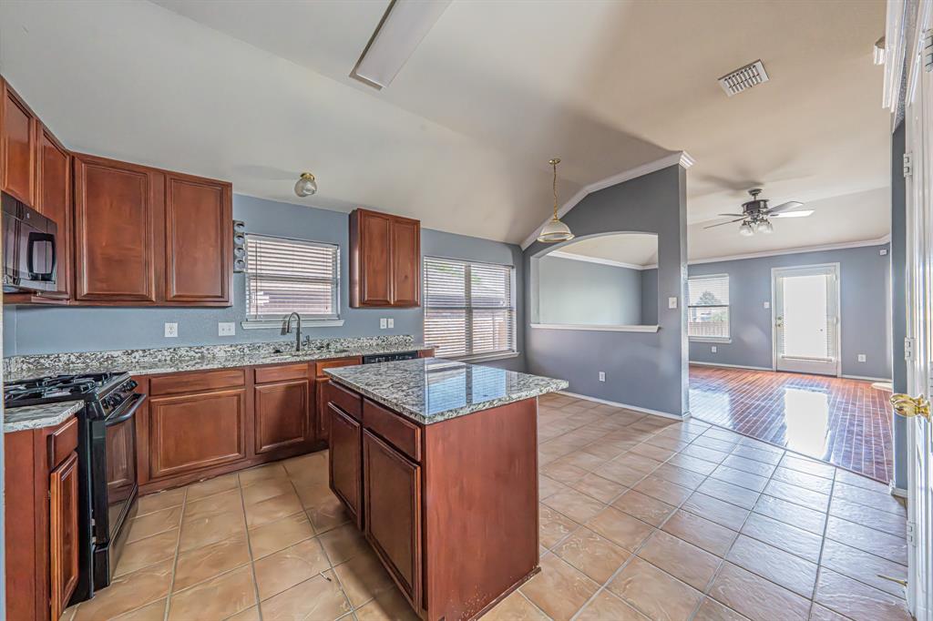 La Frontera - Residential Lease