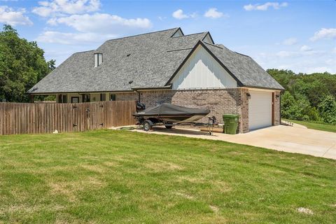 A home in Granbury