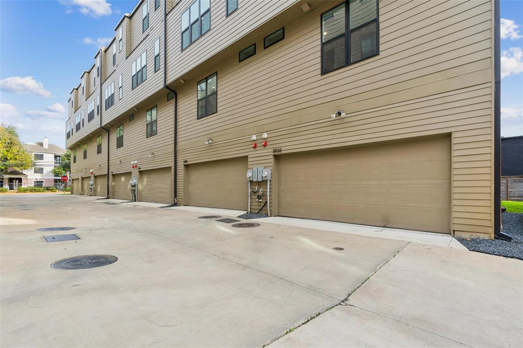 Lofts on Cedar Springs - Residential