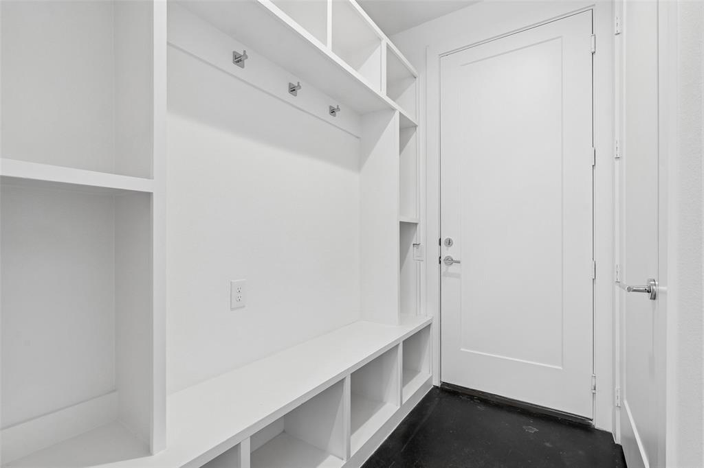 Lofts on Cedar Springs - Residential