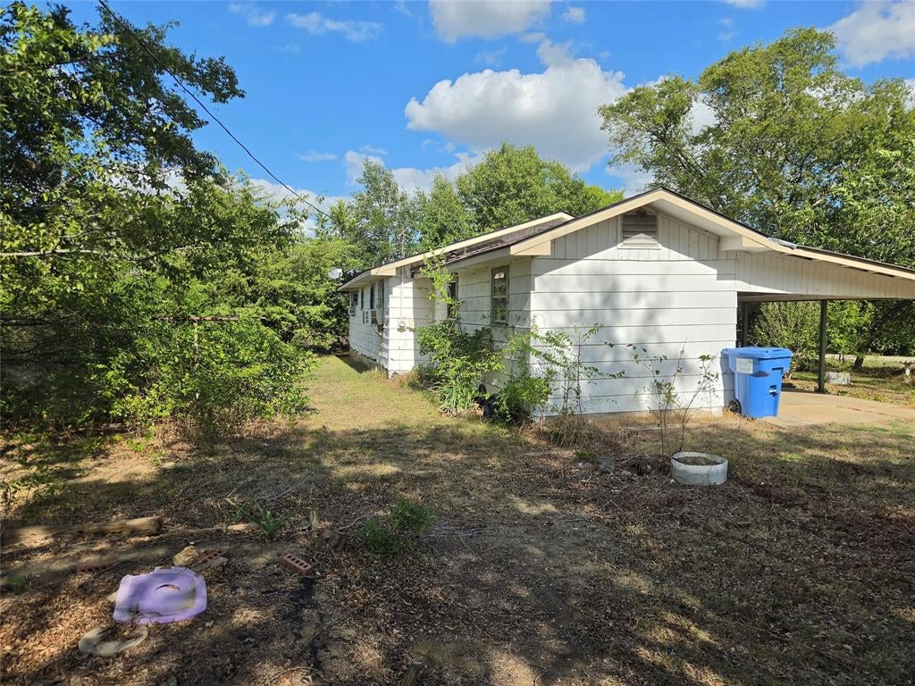 1513 Farm Road 3236